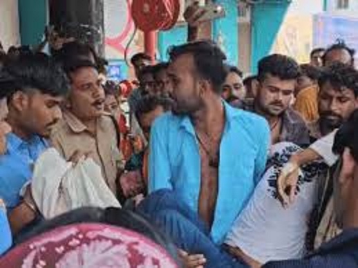   Mandsaur,   loving couple, committed suicide 