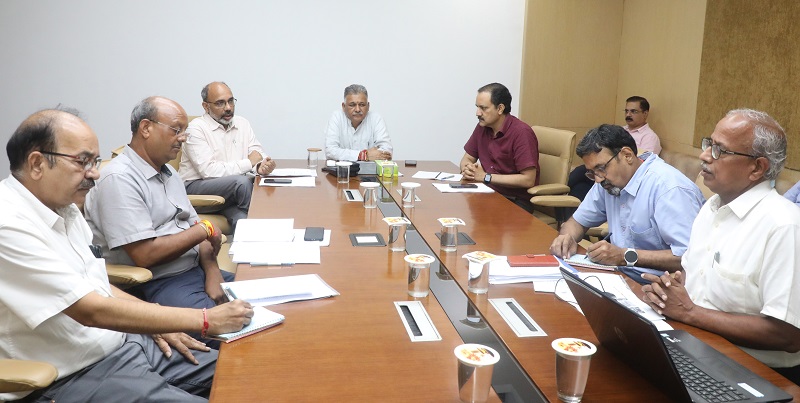 bhopal, Prepare a blueprint , "Digital University"  