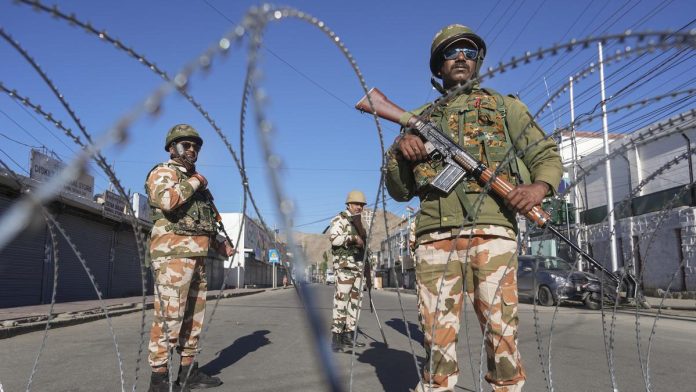 leh,Curfew continues, Ladakh