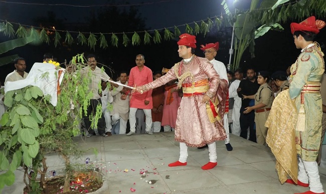 gwalior, Scindia worshipped , sacred Shami tree 