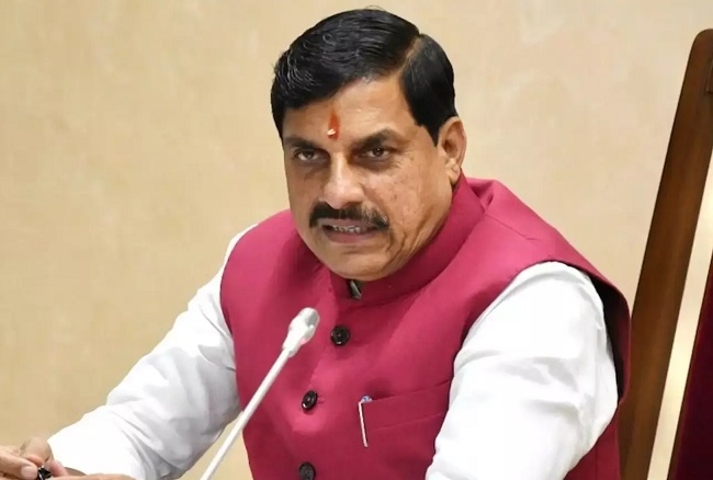 bhopal,   incident of Naxalites ,Chief Minister