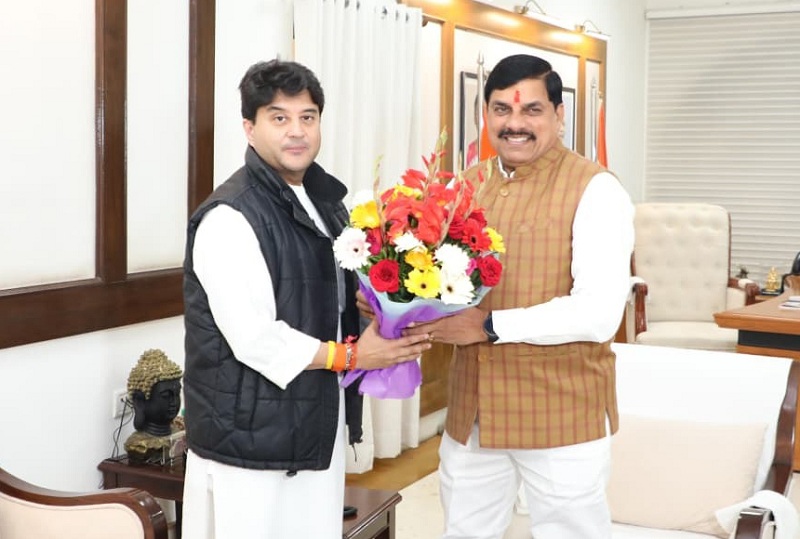 bhopal, Union Minister Scindia ,arrives in Madhya Pradesh 