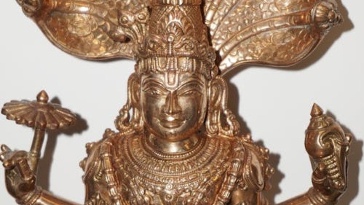 Ancient statues found in a sack in Niwari, five statues made of Ashtadhatu created a sensation.