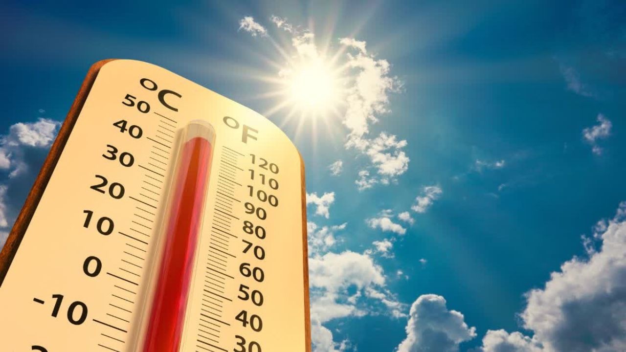 Madhya Pradesh swelters in early March, with temperatures crossing 39°C.
