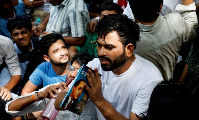  Abhijeet Deepak , Delhi protest , fight . Education Minister resigns