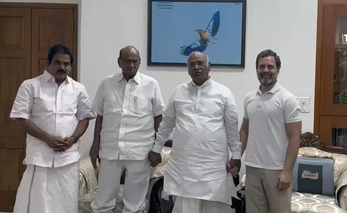 Speculation , Congress-NCP ,merger stirs up ,Maharashtra politics