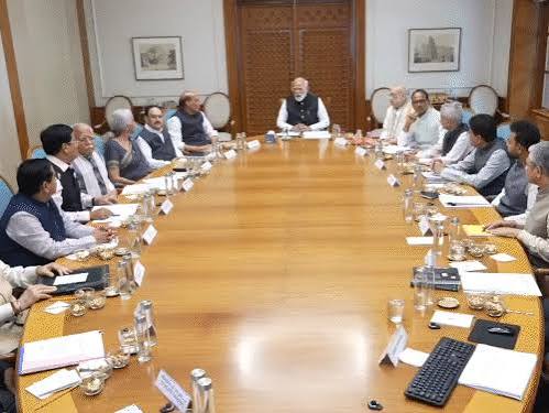 departmental barriers, PM Modi, secretaries; schemes , public life