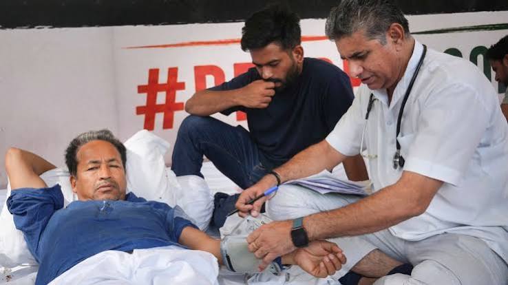 Jantar Mantar Protest: Abhijit Deepke ,  students ,hunger strike