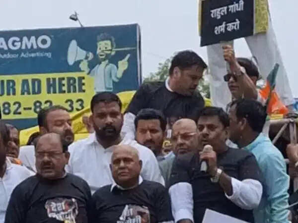 BJP protest ,Rahul Gandhi , Bhopal, Police , PCC office