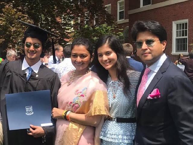 Scindia family property, eldest aunt