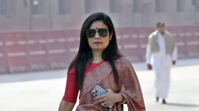 Supreme Court , Mahua Moitra, Freedom fighters 