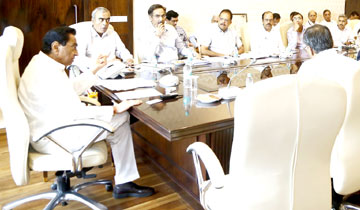 मुख्यमंत्री श्री कमल नाथ