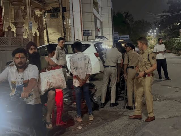 Police , alert , Raipur , Independence Day ,n key areas