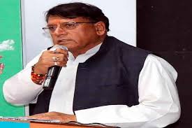 जनसम्पर्क मंत्री