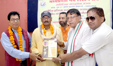 साहित्यकारों का सभ्यता