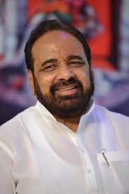 bhopal, urea crisis, MP,  sticks running, farmers, Gopal Bhargava