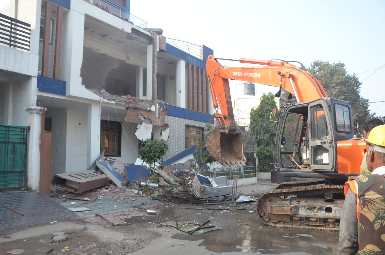 indore, Action continues,break illegal constructions, land mafia, bulldozer again