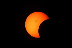 bhopal, eclipse of the year , sun shape of a laugh