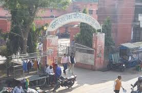 chattarpur, Shopkeepers occupied ,chairs placed for beauty