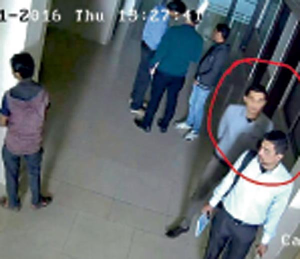 जेके हॉस्पिटल के  संचालक चौकसे से पांच लाख की ठगी