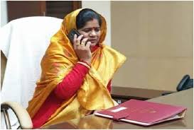 gwalior, Mobile and bicycle , Anganwadi workers, Minister Imarti Devi