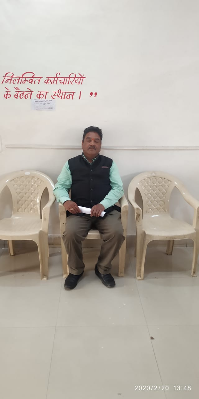 bhopal, Tughlaqi decree, District Education Officer, issued order, humiliating teachers