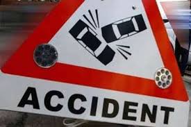 nagda, Auto ,girl student,  school children ,collides with bike