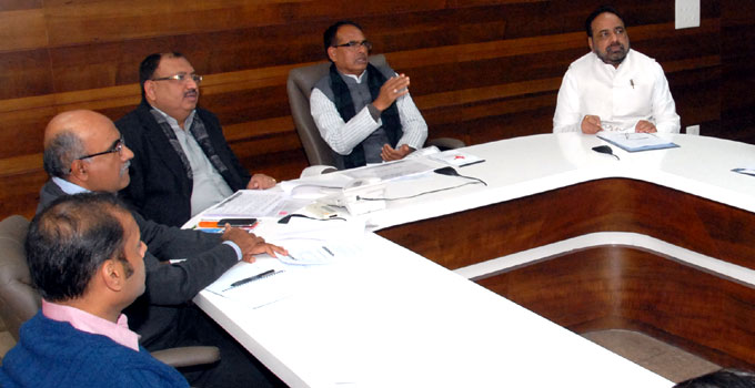 मध्यप्रदेश में उर्वरकों का अग्रिम भण्डारण होगा