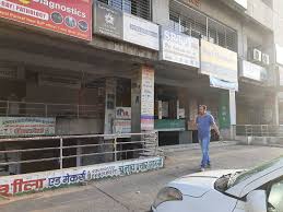 bhopal,   impact of public curfew ,streets closed ,silent shops