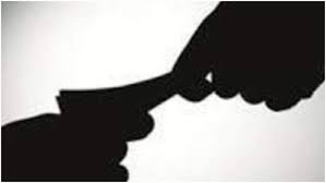 Sagar ,forest guards ,arrested red handed, taking bribe ,11 thousand rupees