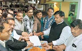 विधायक जी, हमारे घर बचा लीजिए