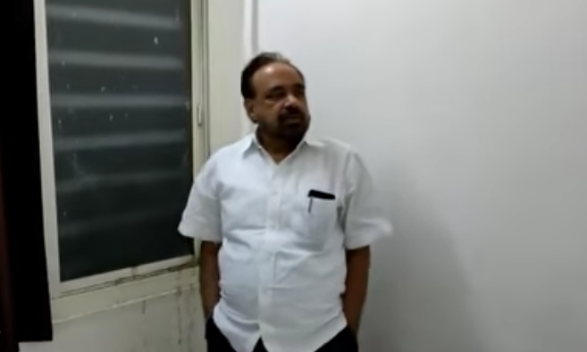 sagar,Minister Gopal Bhargava, reached hospital, late night, doctor-staff 