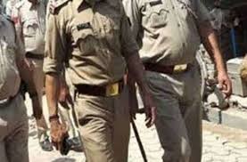 Indore, Two policemen,received injuries, including policemen ,icluding TI