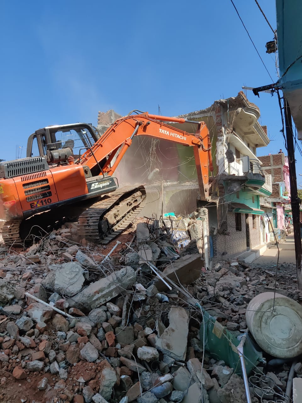 Jabalpur, administration bulldozers, illegal encroachment, land mafia, Babu Salam