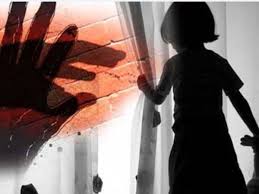 Bhopal, Coaching operator ,molest seven-year-old student, people beat up fiercely