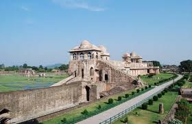 indore,Mandu Utsav, February 13 , theme of Khoj Ke Khon Jao