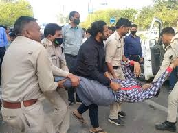 Gwalior, Bike collided ,with pavement, two students going , exams die