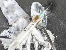 rajgarh,75 thousand, smacks seized , youth