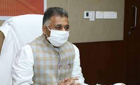 shajapur, Minister referred, Corona patient ,personal vehicle