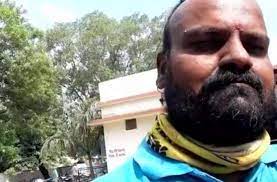 raisen,Youth shoots himself, while running, Facebook Live