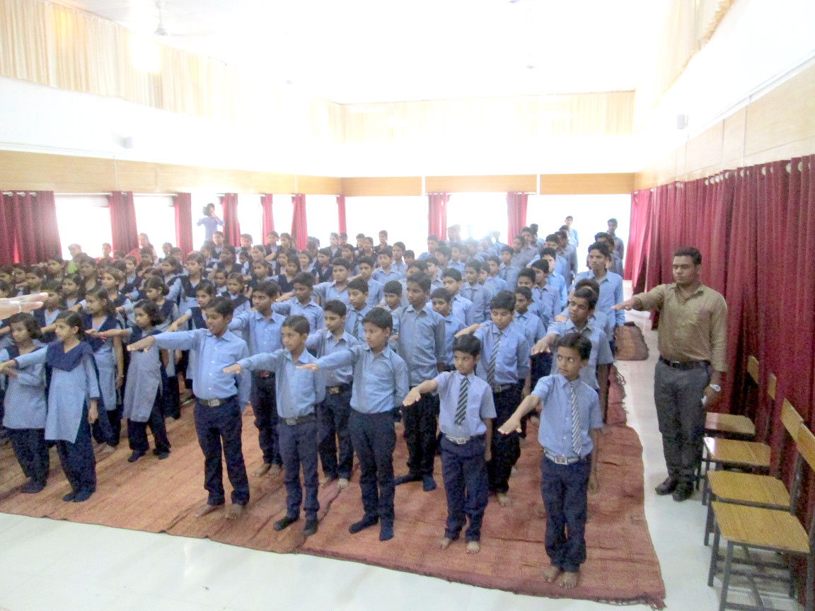 स्वच्छता पखवाड़ा :बच्चों ने ली स्वच्छता की शपथ 