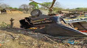 umaria,  Car hit people, getting down , auto, two died