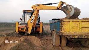  Jhabua, racket of royalty theft ,continues in the district