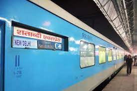 sagar, Fire alarm ,Shatabdi Express, passengers panic
