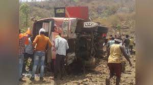 sehdol,Uncontrolled bus ,overturned , Pathkhai Ghat