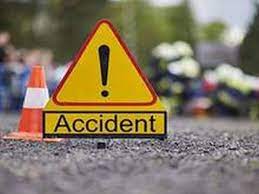 rajgarh, Uncontrollable truck ,crushed bike rider