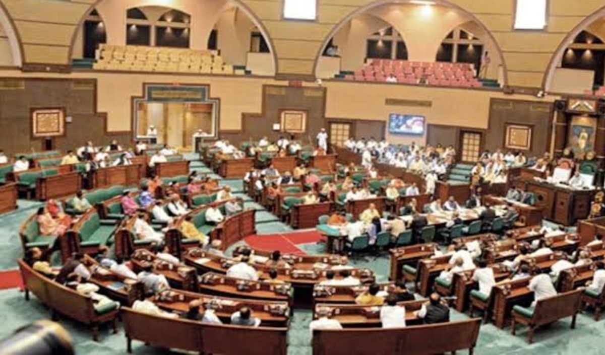 कांग्रेस सांसद ने की अग्निपथ योजना पर सदन में बहस की मांग