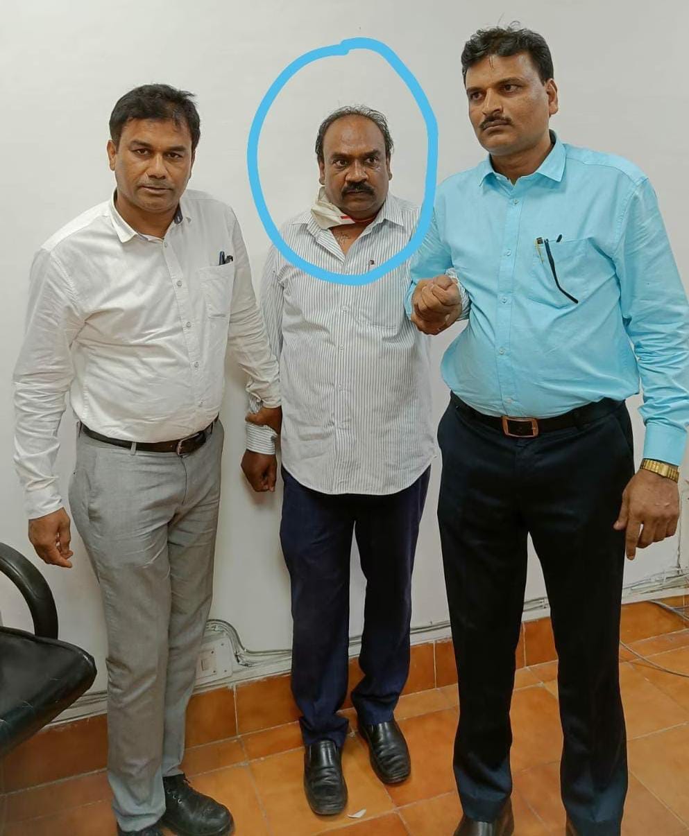 सिवनी में पीडब्ल्यूडी इंजीनियर रिश्वत लेते गिरफ्तार, 