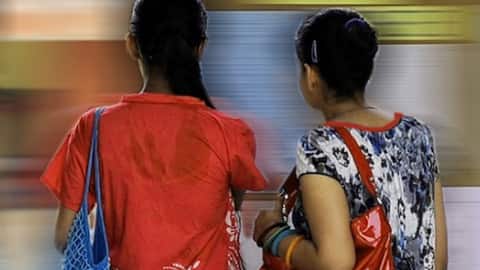 स्कूल में छेड़छाड़ का विरोध किया तो मार्कशीट पर लगाया क्रॉस का निशान