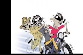 महंगे शौक पूरे करने 12वीं और बीए के छात्र बने लुटेरे 